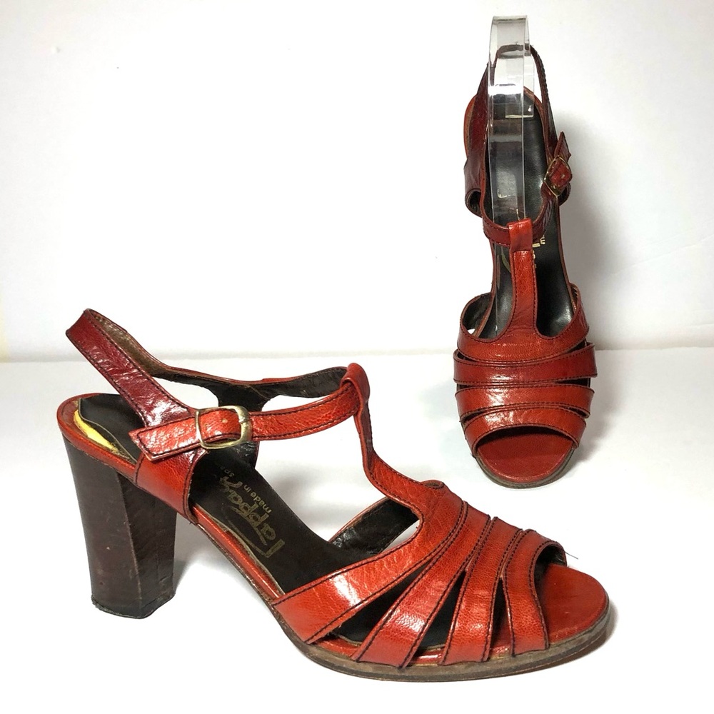 Pappagallo Burnt Red Leather T-Strap Block Heel Sandals
